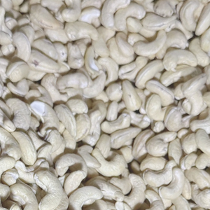 Manufacturing Raw Cashew <b>Nuts</b> WW180, WW240, WW320, LP, WS Cashew <b>Nuts</b> Raw Cashew <b>Nuts</b> Bulk Wholesale Exported To Asia, EU - Product Image 1