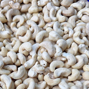 High Quality Raw Frozen Cashew Nuts Vietnam W180/W240/W320 Grades Customized Packaging - Product Image 1