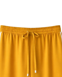 Pantalon de survêtement large jaune moutarde personnalisé pour femme avec bande latérale blanche, taille élastique et cordon de serrage, pantalon décontracté pour la détente, approvisionnement en gros OEM - Product Image 4