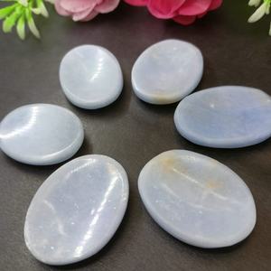 Piedra de preocupación de Angelita, piedra de Palma de cristal pulida superior, Reiki natural piedra preciosa para curar, estilo Feng Shui con estilo de hada - Product Image 4