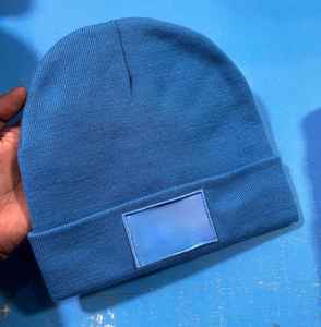 Gorro de Punto Unisex de Alta Calidad Personalizable con Logotipo, Gorro de Invierno para la Nieve - Product Image 2