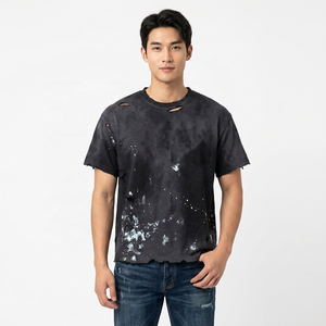 T-shirt noir surdimensionné pour homme, motif peint à la main, style streetwear, col rond, manches courtes, en coton tricoté - Product Image 6