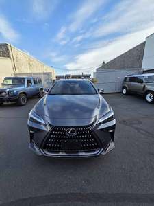 Lexus NX 350 Premium AWD d'occasion 2025 - Product Image 1