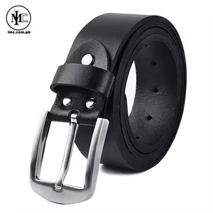 Ceinture en cuir polyvalente pour homme avec boucle ardillon argentée, durable, écologique, réversible, robuste, ajustable pour un usage quotidien - Product Image 6