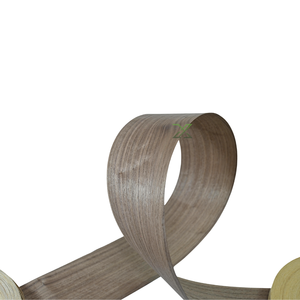Bordure en placage de noyer noir naturel avec grain élégant pour les projets d'armoires et de meubles - Product Image 1