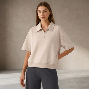 เสื้อโปโลถักสีพื้นสำหรับผู้หญิง แขนสั้น ลำลอง สีเบจ ครอปท็อป - Product Image 5