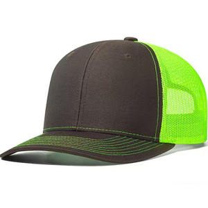 Casquettes en maille haute qualité pour hommes, casquette de camionneur unisexe en polyester, casquette de baseball personnalisée avec logo et corde - Product Image 3