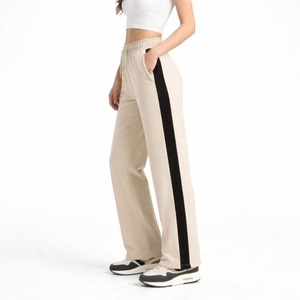 Pantalones Deportivos para Mujer, Corte Ancho, Franja Lateral en Contraste, Cintura Elástica, Diseño de Longitud Completa, Estilo Casual Relajado, Moderno para el Día a Día - Product Image 3