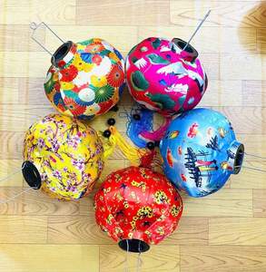 Lanterne décorative pour une utilisation moderne à la maison et au jardin - Product Image 3