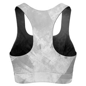 Soutien-gorge de sport blanc sans coutures respirant grande taille avec dos nageur, maintien léger, logo frontal pour la gym, le yoga, la course et le fitness - Product Image 4