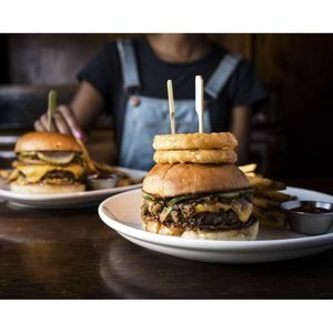 ไม้เสียบอาหารทำจากไม้ไผ่ขนาด 8 นิ้ว 100 ชิ้น/ถุง สำหรับย่างกลางแจ้งและบาร์บีคิว รุ่น GM1076 - Product Image 2