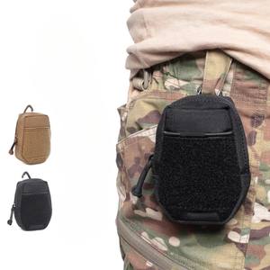 Bolsa Deportiva Impermeable de Poliéster para Exteriores con Clip para Cinturón para Guardar Llaves, Auriculares y Accesorios, Hecha en Vietnam - Product Image 1