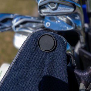 Serviette de golf personnalisée avec logo imprimé en couleur unie, vente en gros, design de luxe, haute qualité, légère - Product Image 4