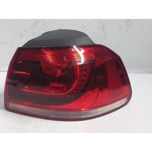 Luz Trasera Derecha Usada para Golf 5K9945096L - Product Image 2