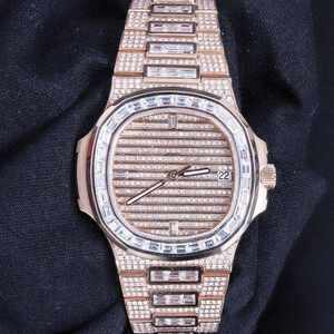 Reloj de Hombre Clásico con Esfera Analógica, Diamantes Moissanite Baguette, Correa de Aleación de 20 mm, Caja Chapada en Oro Rosa de 41 mm, Cristal - Product Image 3