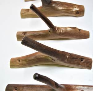 AMAYRA HM-50 5-Piece Modern Butterfly Pattern <b>Wooden</b> Wall-Mounted Coat Hooks Self-Adhesive Installation Durable Multifunction - Product Image 2