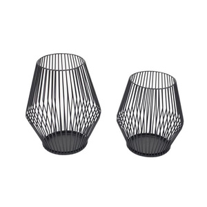 Lanterne à bougie en fer marocaine contemporaine pour hôtels, lieux de mariage et décoration d'événements - Product Image 2