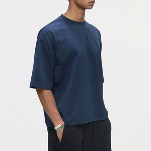 เสื้อยืดโอเวอร์ไซส์ ผ้าฝ้าย 100% ทรงครอป พิมพ์โลโก้ได้ตามสั่ง ทรงบ็อกซี่ ผ้าหนา แขนสั้น คุณภาพสูง แห้งเร็ว - Product Image 4