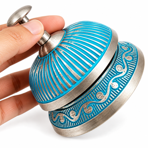 Campana de Servicio de Latón Azul Turquesa y Plateado, Campana de Recepción de Metal Ornamentada con Diseño Decorativo Grabado - Product Image 4