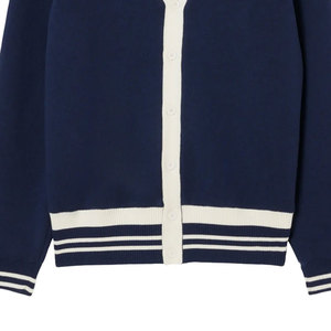 Vente en gros de pulls à col en V de haute qualité avec logos personnalisés pour les sororités/fraternités/écoles/collèges/universités, cardigans avec logos - Product Image 5