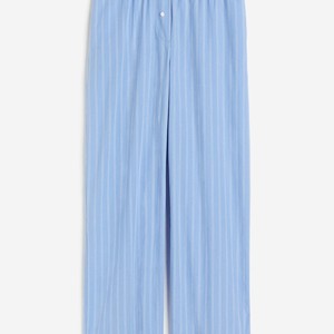 Novedades: Conjunto de dos piezas para mujer, ropa de estar por casa de longitud completa, de verano, en Spandex/Algodón, con top térmico y pantalones cortos. - Product Image 2