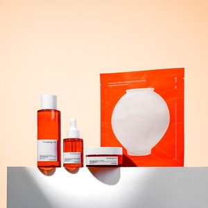 Sbiancante cura della pelle Set con due linee per la pelle chiara radiante senza macchie! - Product Image 1