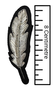 Patch Monogramme Personnalisé en Fil Métallique Argenté de Luxe, Fait Main, Effet 3D en Relief, Finition Résistante à l'Eau pour la Mode - Product Image 6