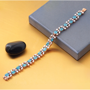 Bracelet tennis en or rose 14 carats avec 4,49 carats de diamants CZ bleus ronds et marquise cultivés en laboratoire – Accessoire de mode - Product Image 4