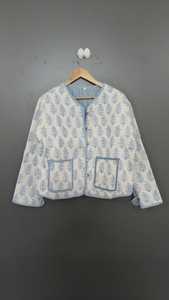 Chaqueta Acolchada Rosa con Parches y Bordado a Mano, Manga Larga, Cuello en V, Estilo Prairie Chic, Ropa Exterior de Primavera para Mujer - Product Image 6