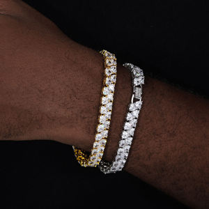 Pulsera de tenis de moissanita con certificación GRA de RAMDUT IMPEX, chapada en plata, corte ovalado, personalizable, con perlas de diámetro ajustable y engaste de garra, brillante. - Product Image 3