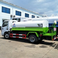 DongFeng 4x2 Camion-citerne de pulvérisation d'eau de 5000 litres Camions-citernes d'eau potable