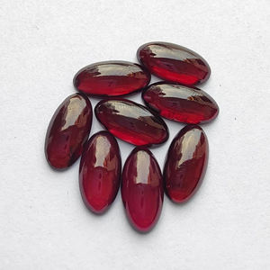 โกเมนสีแดงธรรมชาติทรงรีขนาดใหญ่แบบคาโบชอง เกรด AAA+ พลอยหลวมสำหรับทำเครื่องประดับ มีทุกขนาด - Product Image 5