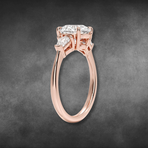 Anillo de diamantes de oro amarillo de 14 quilates y 18 quilates, corte redondo, diamantes cultivados en laboratorio, anillo de tres piedras con diamantes tipo escudo para mujer, joyería fina de compromiso. - Product Image 4