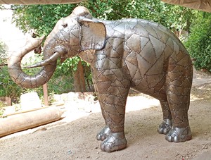 Escultura de Elefante de Metal para Jardín - Product Image 4