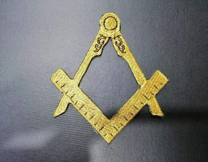 Tablier et insignes maçonniques personnalisés en cuir et polyester brodés de haute qualité avec étui rigide et badge à coudre - Product Image 3