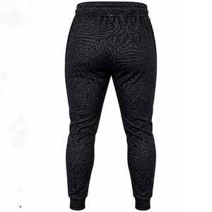 Pantalones Deportivos para Hombre con Diseño Ergonómico, Tejido Transpirable y Materiales Resistentes para un Estilo de Vida Activo - Product Image 2