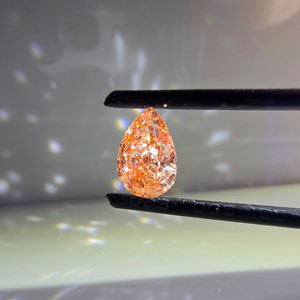 Diamante Cultivado en Laboratorio de 1.3 Quilates, Corte Pera, Color Rosa Intenso, Certificado IGI VS2, Diamante Suelto de Color CVD - Product Image 1