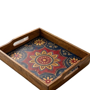 Bandeja de Servir de Madera Hecha a Mano con Estampado de Mandala, Bandeja Decorativa Rectangular de Madera con Asas para Decoración del Hogar y Utensilios de Cocina - Product Image 1