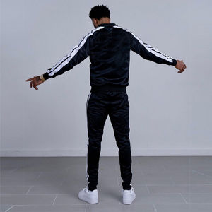 Survêtements pour hommes avec logo personnalisé, vêtements de sport actifs pour hommes, survêtements à manches longues, respirants, faible MOQ, ensembles de survêtements rayés pour hommes - Product Image 2