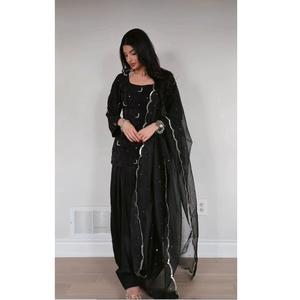 Vestido Farshi Salwar Negro Metálico de Primera Calidad, Estilo Étnico Moderno para Fiestas, 2026, Precio de Exportación - Product Image 1