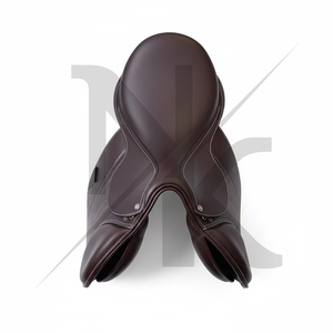 Silla de montar para salto de obstáculos de cuero vacuno premium de contacto cercano, directamente de fábrica, productos de carreras de caballos ingleses de la India - Product Image 2