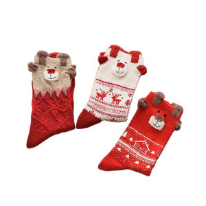 Chaussettes de randonnée durables et de haute qualité, offrant un soutien optimal, avec bout lisse et sans coutures, confortables pour un usage quotidien. - Product Image 1