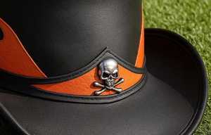 Chapeau haut de forme en cuir noir fait main de qualité supérieure avec crâne flamboyant orange, style motard, steampunk, gothique - Product Image 3