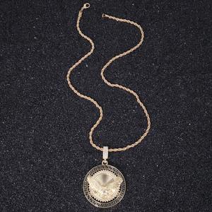 Nuevo Collar con Colgante de Águila Giratorio de Aleación de Zinc de 45cm con Diamantes Redondos, Estilo HIPHOP Rap Punk, Venta al por Mayor Oro - Product Image 2