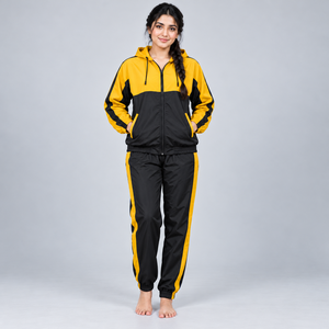Custom <b>Women</b> <b>Windbreaker</b> Tracksuit Made with Durable Fabric Offers Comfortable Fit <b>Women</b> <b>Windbreaker</b> Tracksuit for Daily Wear - Product Image 4