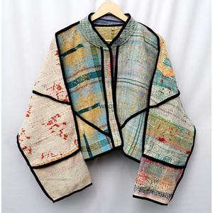 Vestes Kantha Premium Faites à la Main pour Femmes, Manteaux 100% Coton Respirant et Écologique, Col Mandarin, Prix de Gros - Product Image 1