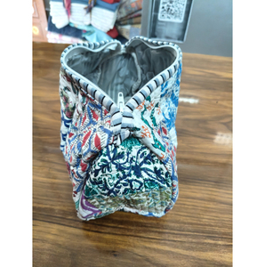 Vintage Patchwork Cotton Cosmetic Bag Small Zipper Closure Portable Multicolor Floral Patterned Pouch gift - Product Image 2