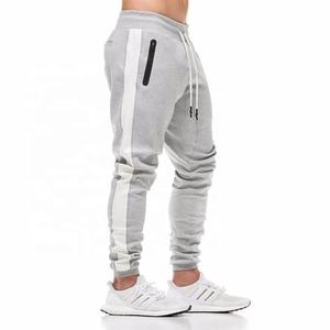 Pantalones Deportivos Unisex Holgados de Color Sólido Personalizados Estilo Streetwear - Product Image 5