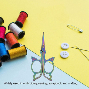 Instrument de précision compact et portable pour projets d'artisanat, coupe-fil, couture, travaux d'aiguille, ciseaux fantaisie et broderie - Product Image 3