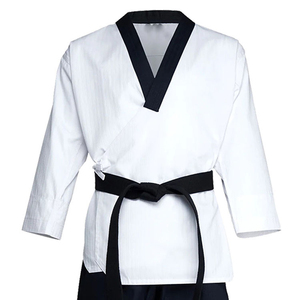 Ventes en gros d'ensembles d'uniformes de Taekwondo pour hommes et femmes, 100% coton, respirant, séchage rapide, personnalisable, haute qualité, fabriqué au Pakistan, pour adultes - Product Image 4